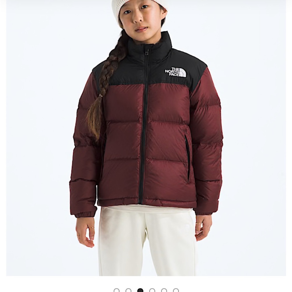 The North Face Boys’ & Girls’ 1996 Retro Teen Nuptse Jacket in Boysenberry BNWTs